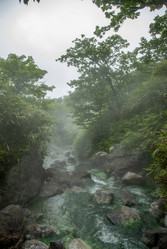 Кипящая река у подножья вулкана Баранского. о. Итуруп. A boiling river at the foot of the Baransky volcano. Iturup Island. (Сахалин. Sakhalin. (marka) - marka