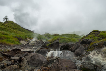Кипящая река у подножья вулкана Баранского. о. Итуруп. A boiling river at the foot of the Baransky volcano. Iturup Island. (Сахалин. Sakhalin. (marka) - marka