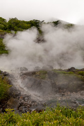 Кипящая река у подножья вулкана Баранского. о. Итуруп. A boiling river at the foot of the Baransky volcano. Iturup Island. (Сахалин. Sakhalin. (marka) - marka
