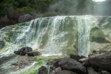 Кипящая река у подножья вулкана Баранского. о. Итуруп. A boiling river at the foot of the Baransky volcano. Iturup Island. (Сахалин. Sakhalin. (marka) - marka