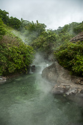 Кипящая река у подножья вулкана Баранского. о. Итуруп. A boiling river at the foot of the Baransky volcano. Iturup Island. (Сахалин. Sakhalin. (marka) - marka