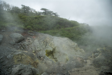 Кипящая река у подножья вулкана Баранского. о. Итуруп. A boiling river at the foot of the Baransky volcano. Iturup Island. (Сахалин. Sakhalin. (marka) - marka
