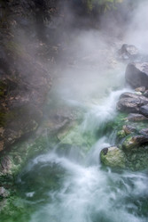 Кипящая река у подножья вулкана Баранского. о. Итуруп. A boiling river at the foot of the Baransky volcano. Iturup Island. (Сахалин. Sakhalin. (marka) - marka