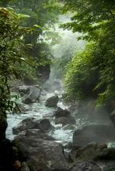 Кипящая река у подножья вулкана Баранского. о. Итуруп. A boiling river at the foot of the Baransky volcano. Iturup Island. (Сахалин. Sakhalin. (marka) - marka