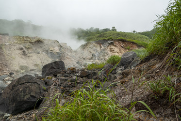 Кипящая река у подножья вулкана Баранского. о. Итуруп. A boiling river at the foot of the Baransky volcano. Iturup Island. (Сахалин. Sakhalin. (marka) - marka