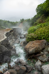 Кипящая река у подножья вулкана Баранского. о. Итуруп. A boiling river at the foot of the Baransky volcano. Iturup Island. (Сахалин. Sakhalin. (marka) - marka