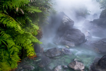 Кипящая река у подножья вулкана Баранского. о. Итуруп. A boiling river at the foot of the Baransky volcano. Iturup Island. (Сахалин. Sakhalin. (marka) - marka