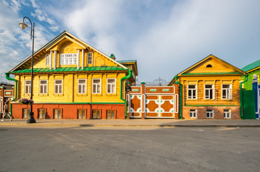 Вид на улицу в историческом центре Казани - gumbao