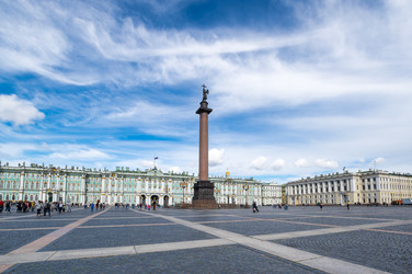 Зимний дворец в Санкт-Петербурге, Россия - gumbao