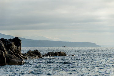 Вид на Курильский залив с плато Янкито. о. Итуруп.. Iturup Island. (Сахалин. Sakhalin. (marka) - marka