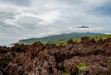Лавовое плато Янкито с видом на вулкан Богдан Хмельницкий. о. Итуруп. The Yankito plateau with a view of the Bogdan Khmelnitsky volcano. Iturup Island. (Сахалин. Sakhalin. (marka) - marka