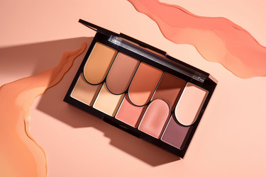 Палитра макияжа beauty. Тень вида сверху. Генерировать искусственный интеллект - yliv