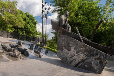 Памятник Михаилу Шолохову. Гоголевский бульвар. Москва. Россия - kostya6969