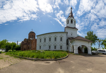 Православный храм Святой великомученицы Варвары в Смоленске, Россия - gumbao