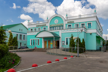 Старое здание железнодорожного вокзала в Смоленске, Россия - gumbao
