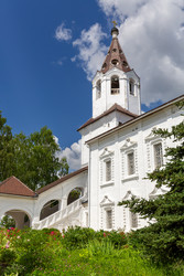 Православный храм святой великомученицы варвары в смоленске, россия - gumbao