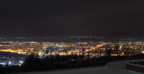 Вид с горнолыжного комплекса «Горный воздух». на город. Сахалин. View of the ski complex "Gorny Vozduh". Sakhalin. (marka) - marka