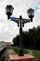 Уличный фонарь в парке - Zauberfloten