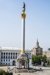 Площадь Независимости и улица Крещатик. Киев. Украина. (2013 год) - IgorRozhkov