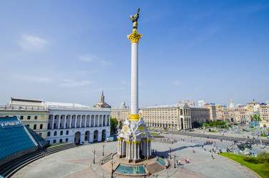 Площадь Независимости и улица Крещатик. Киев. Украина. (2013 год) - IgorRozhkov
