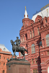 Памятник Маршалу Жукову на Манежной площади у Исторического музея в Москве в солнечный летний день - AllaKotova
