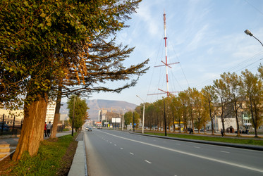Пр.Победы. Вид на Горный воздух. Южно-Сахалинск. Pobedy Ave. View of the Gorniy Vozduh. Yuzhno-Sakhalinsk.Сахалин. Sakhalin. (marka) - marka