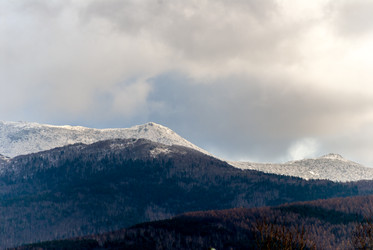 Вид на заснеженные сопки. Пик Чехова. Сахалин. View of the snow-covered hills. Chekhov Peak. Sakhalin. (marka) - marka