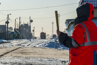 ЖД переезд. Дежурная. Вокзал. Railway crossing. The duty officer. Railway station. Сахалин. Sakhalin. (marka) - marka