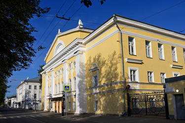 Драматический театр имени А. Н. Островского в Костроме - Mishell