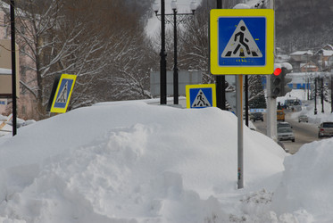 Пешеходный переход после метели. Сахалин. Pedestrian crossing after a snowstorm. Sakhalin. (marka) - marka