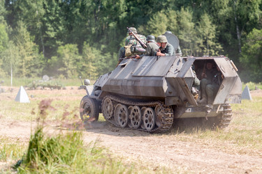 NELIDOVO, RUSSIA- JULY 12, 2014: Battlefield 2014: armored - paha_l