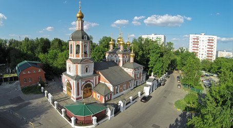 россия, москва - 23 мая 2014 года: храм рождества христова в - paha_l