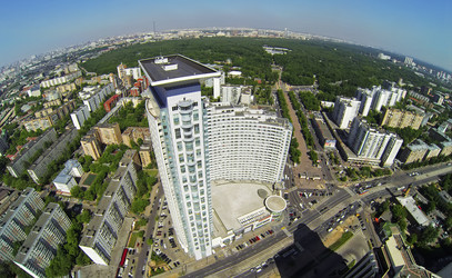 россия, москва - 20 мая 2014 года: городской пейзаж с жилыми домами - paha_l