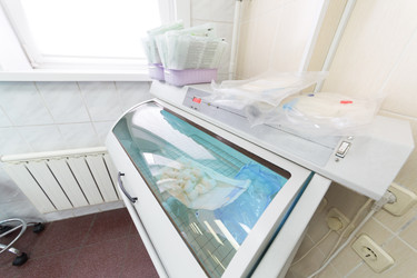 Medical sterilizer in the blood bank laboratory - paha_l