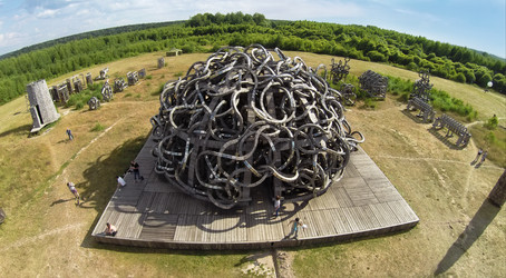 россия, никола-ленивец - 5 июля 2014: люди отдыхают рядом - paha_l