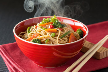 вкуснейшее блюдо из лапши на пару со свежими овощами - RomanZ
