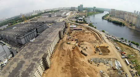 россия, москва - 6 июня 2014 г.: строительная площадка для бизнеса - paha_l