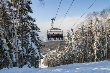 Горнолыжный комплекс «Горный воздух». Сахалин. View of the ski complex "Gorny Vozduh". Sakhalin. (marka) - marka
