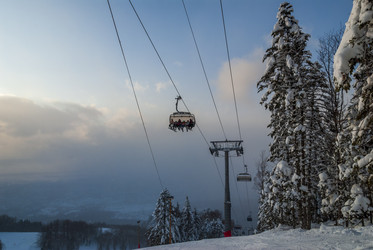 Горнолыжный комплекс «Горный воздух». Сахалин. View of the ski complex "Gorny Vozduh". Sakhalin. (marka) - marka