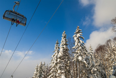 Горнолыжный комплекс «Горный воздух». Сахалин. View of the ski complex "Gorny Vozduh". Sakhalin. (marka) - marka