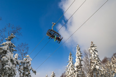 Горнолыжный комплекс «Горный воздух». Сахалин. View of the ski complex "Gorny Vozduh". Sakhalin. (marka) - marka