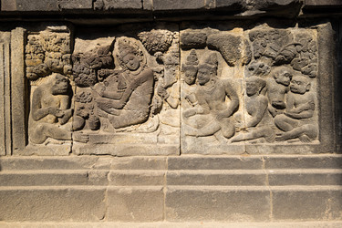 Прамбанан или Рара Джонггранг - индуистский храмовый комплекс 9-го века в Джокьякарте, Индонезия - gumbao