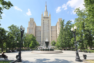 москва - 23 мая 2014 года: жилой комплекс на кудринской - paha_l