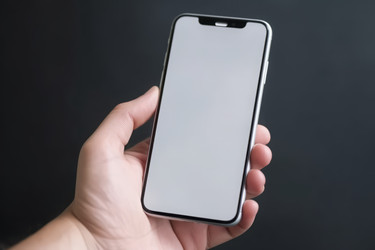 Держите смартфон в руке. Женщина с мобильным телефоном. Генерация ИИ - yliv