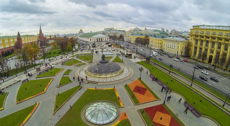 москва - 19 октября: взгляд на мир с беспилотного квадрокоптера - paha_l