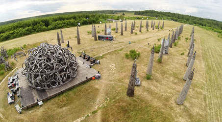 россия, никола-ленивец - 5 июля 2014 г.: посетители прогуливаются - paha_l