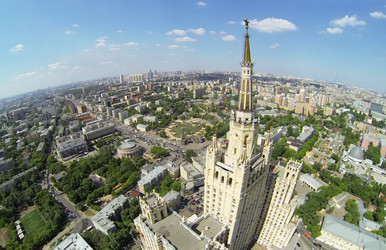 россия, москва - 23 мая 2014 года: вид с высоты птичьего полета на высокий - paha_l