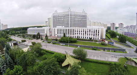 россия, москва - 28 мая 2014 года: танки и истребители вблизи - paha_l