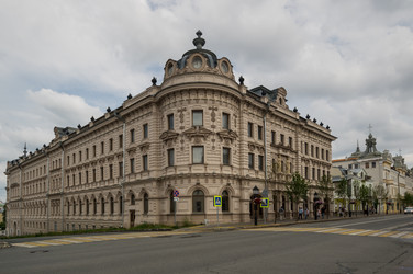вид на дома в историческом центре казани - gumbao
