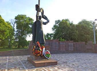 памятник воинам-освободителям в борьбе с фашизмом - Dimasik_85